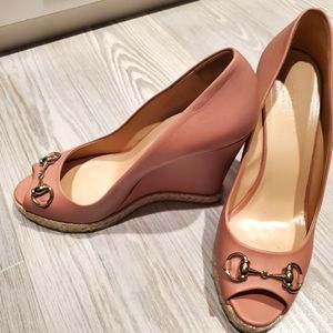Gucci Leather Horsebit Peep-Toe Wedges